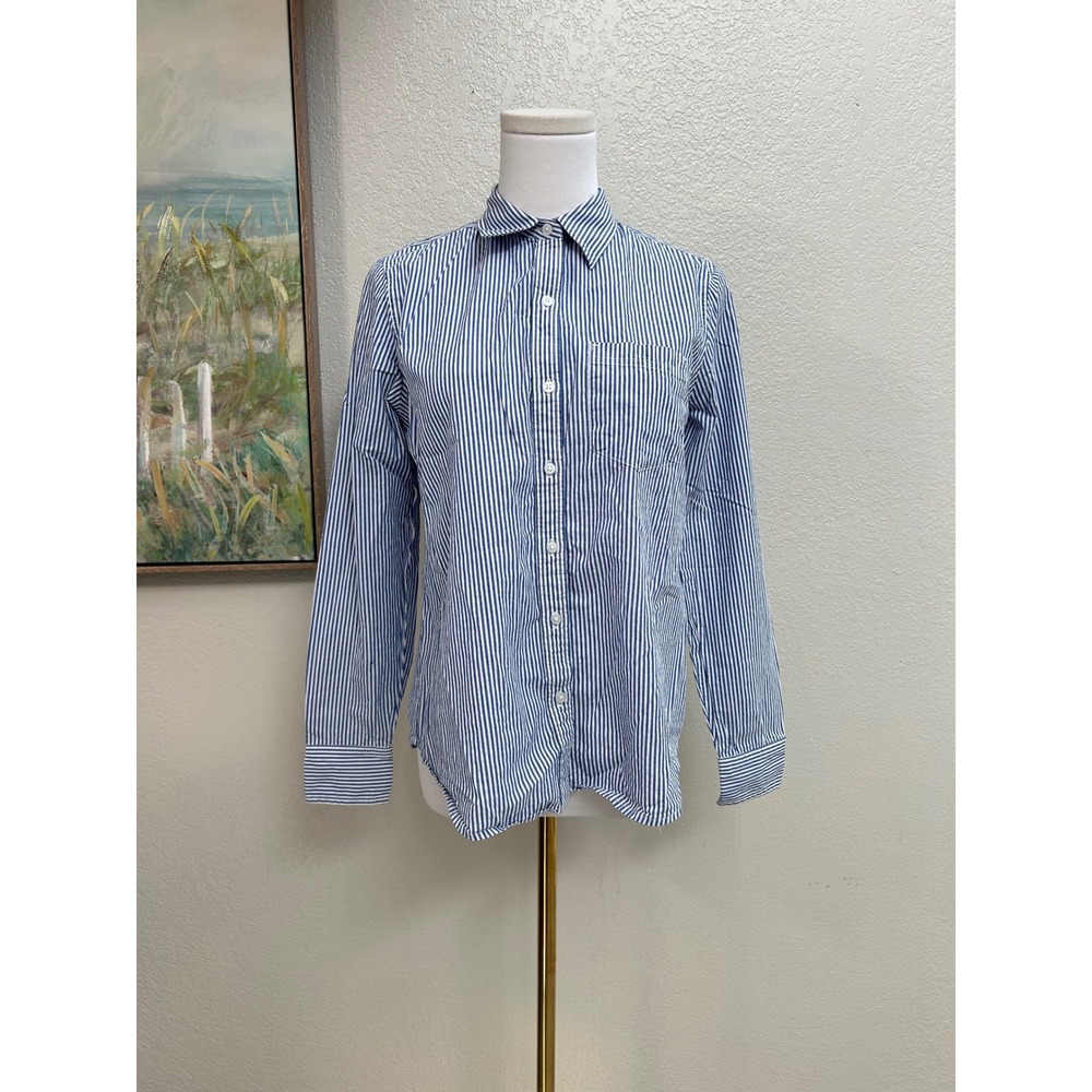 Old Navy The Classic Shirt Small Blue White Striped Button Down Cotton